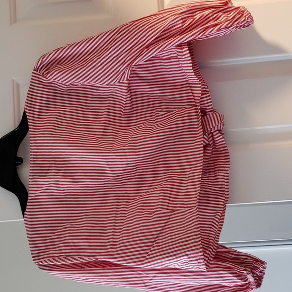 Top - Picture 3 of 3